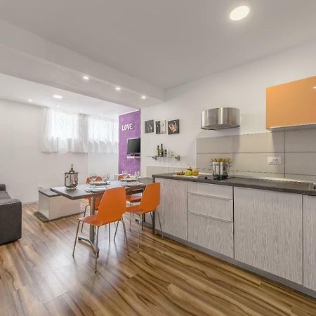 PUY Apartment Eva- Modern Central Place מראה חיצוני תמונה