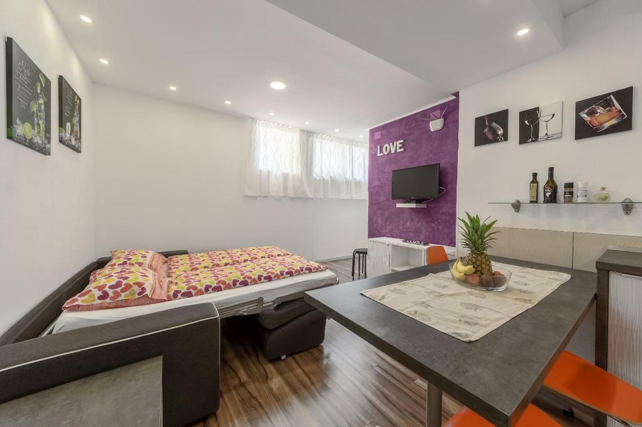 PUY Apartment Eva- Modern Central Place מראה חיצוני תמונה